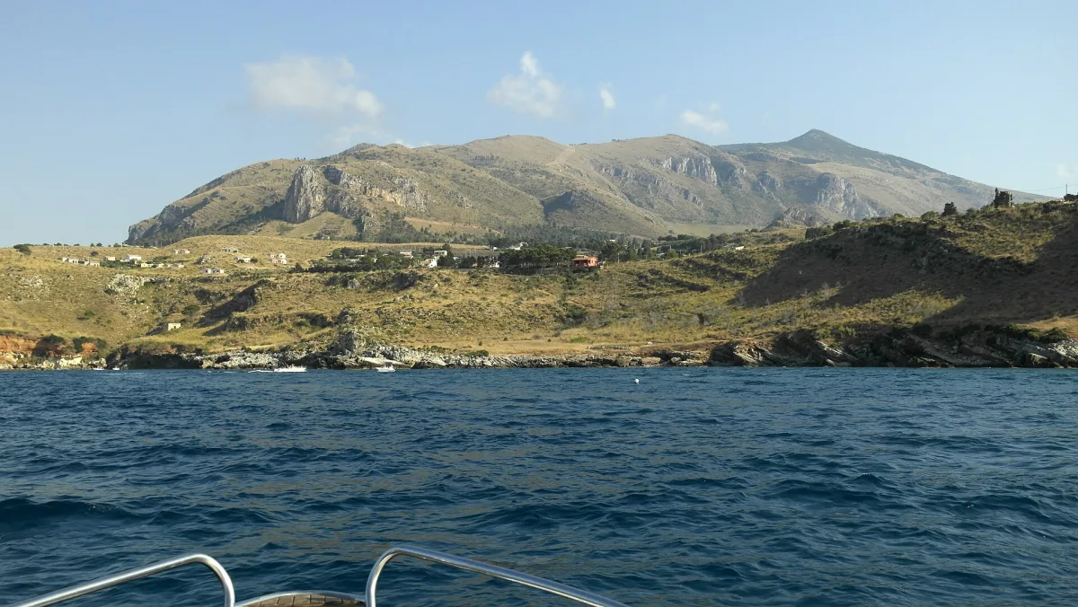 Come arrivare a Castellammare del Golfo: guida aggiornata 2026